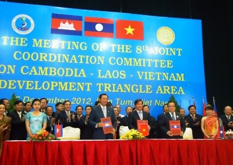 Hội nghị UB điều phối chung lần thứ 8 khu vực Tam giác phát triển CPC-Lào-VN - ảnh 1